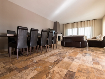 Suelos interiores Travertino - Margar Stone: Travertino Amarillo y mármoles